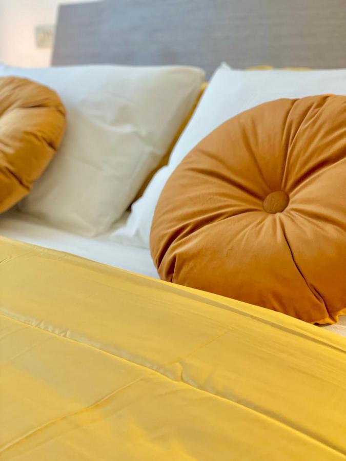 Apartment Homiesam - Yellow Dream & City Life Mailand